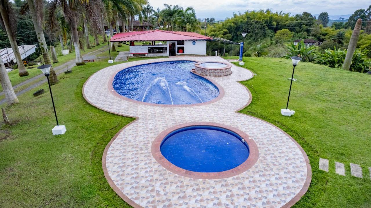 Rancho Chihuahua Hotel Filandia Exterior photo