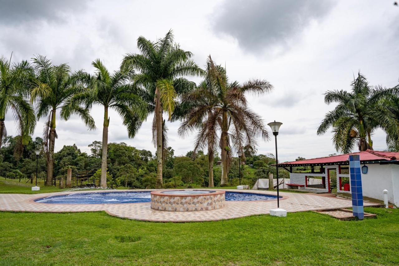 Rancho Chihuahua Hotel Filandia Exterior photo